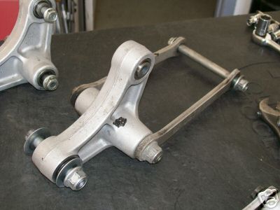 2006 GSXR Shock.JPG