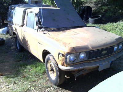 LUV parts truck.jpg