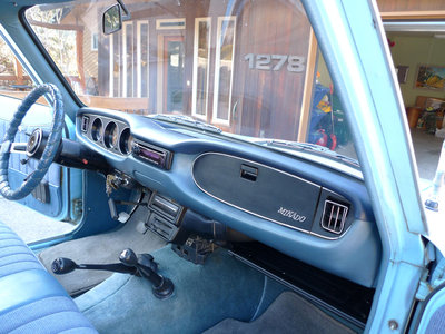 Dash interior.jpg