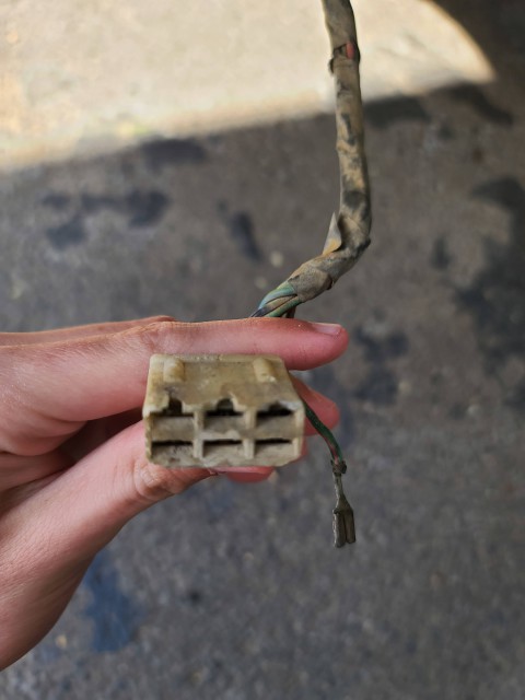 connector (1).jpg